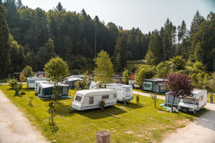 Camping Sole Neve