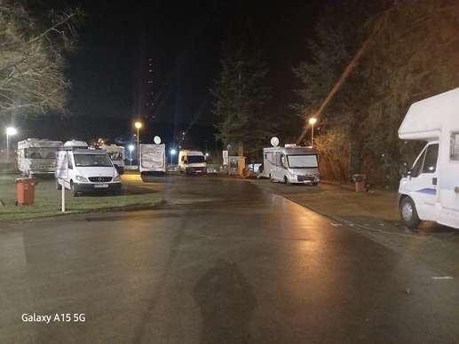 Einem Ort wurde ein Foto hinzugefügt