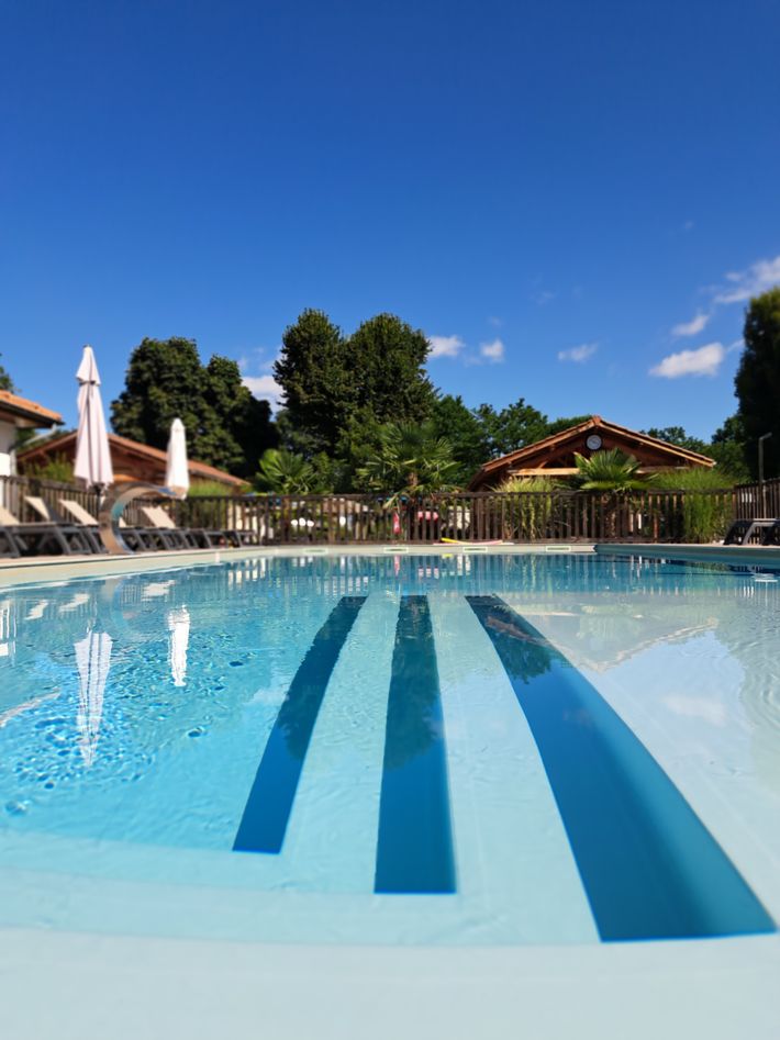 Camping de l'Aix - Pommiers