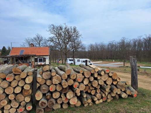 Added a photo to a location