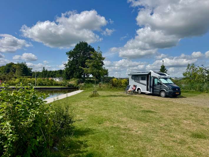 Camperplaats Steenwijkerdiep