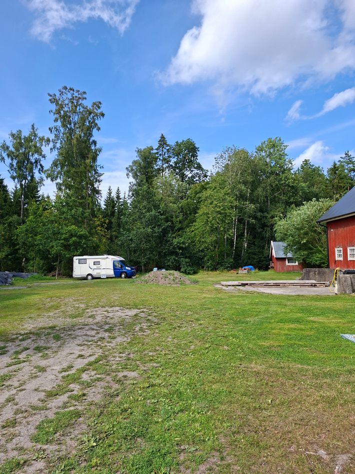 Tiny House Stugby Ladugarden