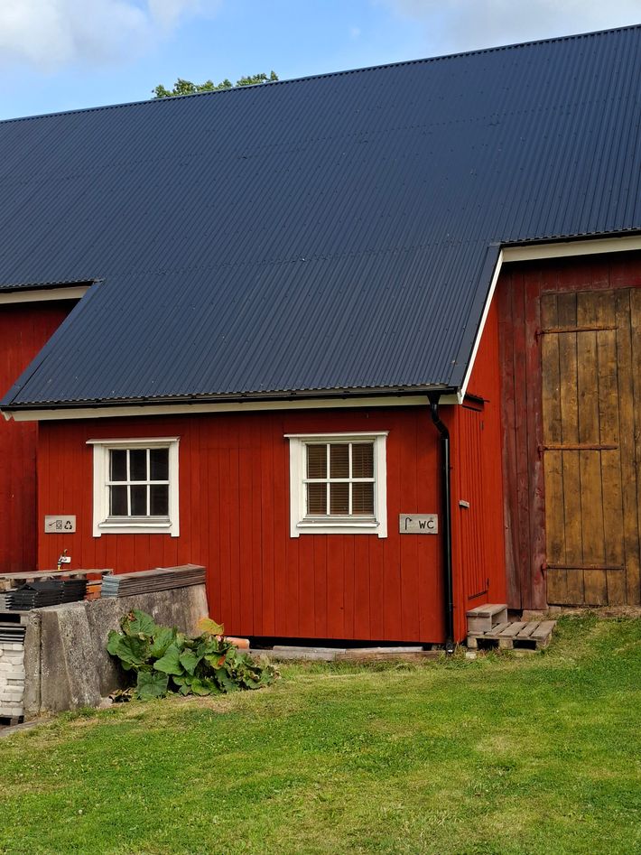 Tiny House Stugby Ladugarden