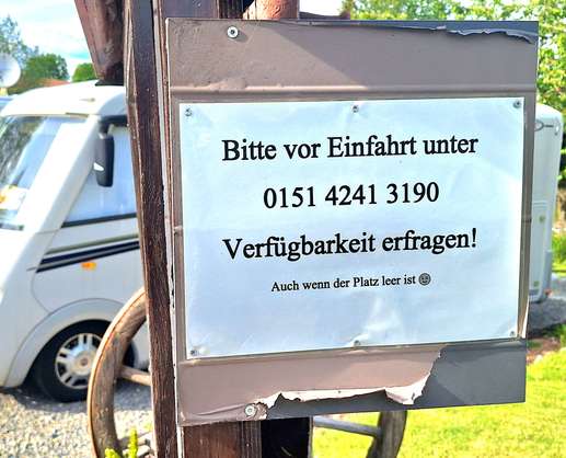 Einem Ort wurde ein Foto hinzugefügt