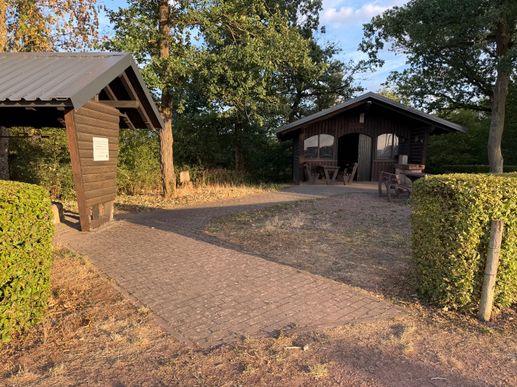 Einem Ort wurde ein Foto hinzugefügt
