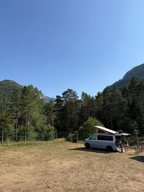 Added a photo to a location