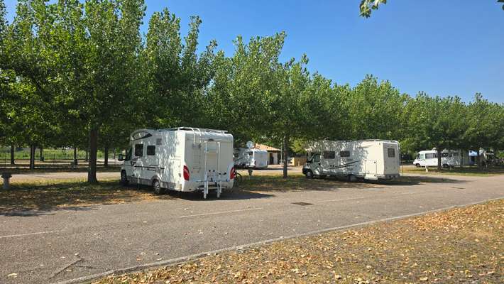 Parcheggio Parco Termale Cola