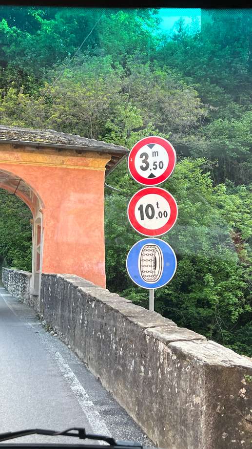 Einem Ort wurde ein Foto hinzugefügt