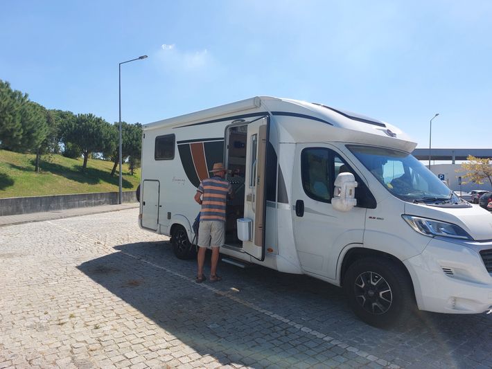Parking bij Palacio Nacional De Mafra