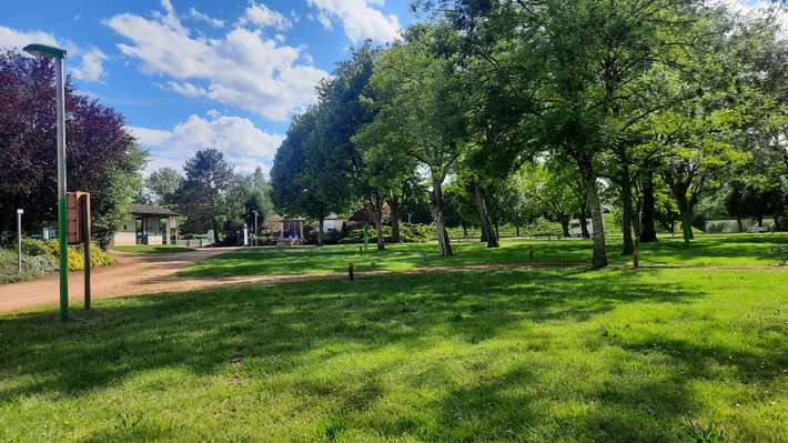 Camping-car Park de Puy-Guillaume