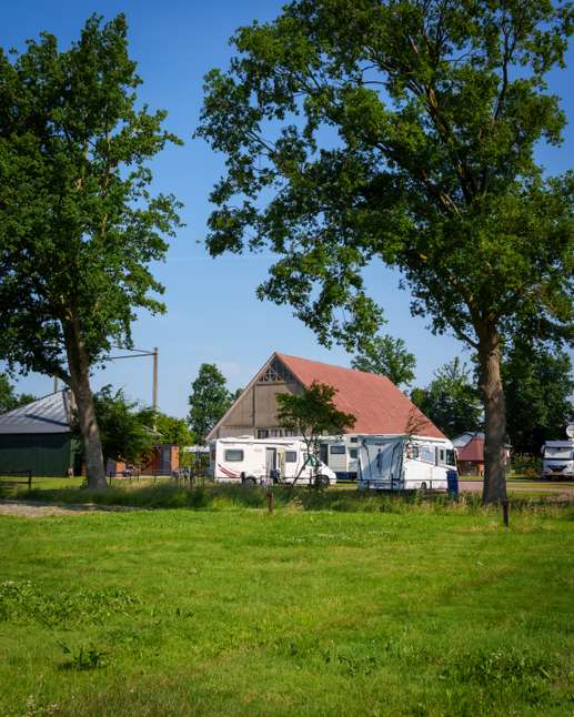 Einem Ort wurde ein Foto hinzugefügt