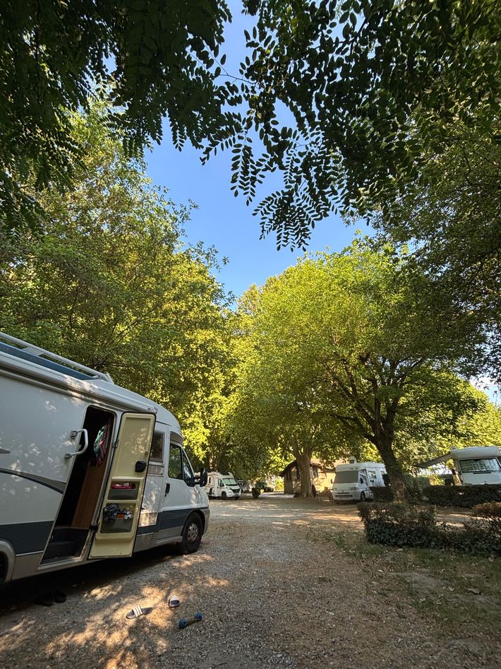 Aire Camping-Car Park la Roche de Glun