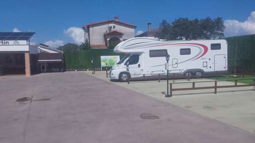 Added a photo to a location