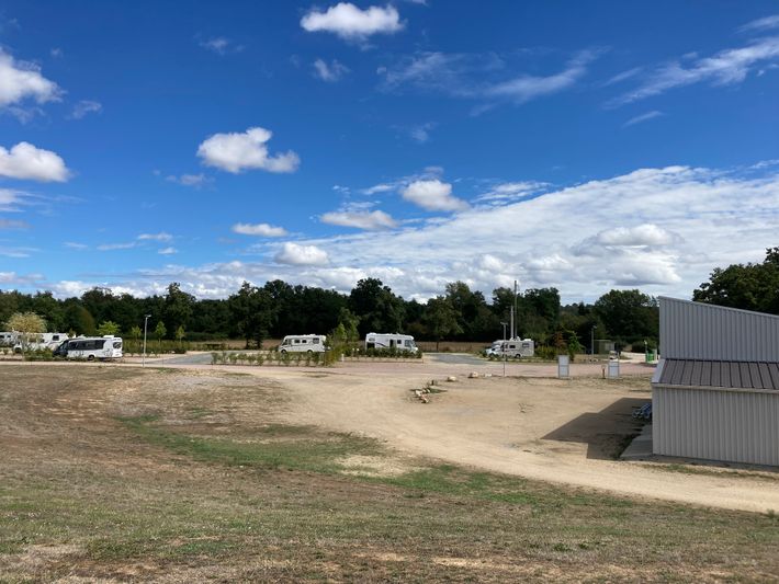Camping Car Park Reugny (Allier)