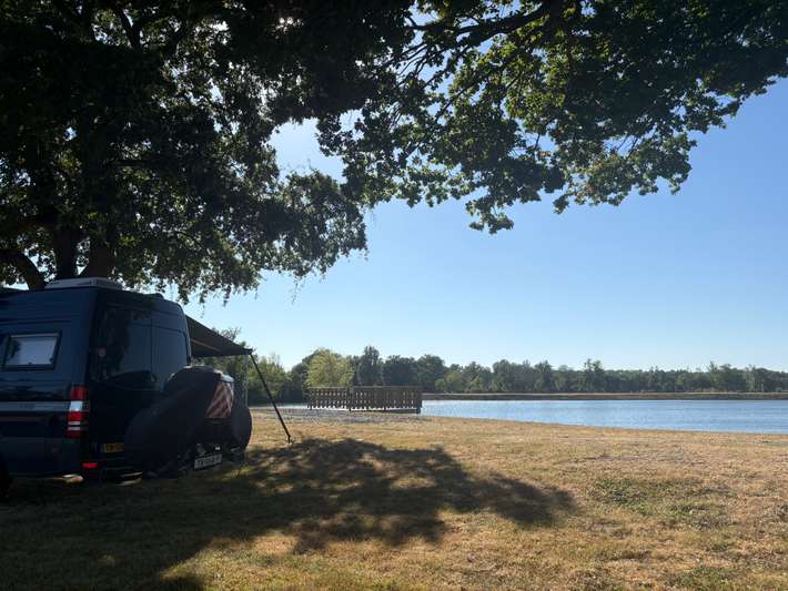 Camping Car Park Reugny (Allier)
