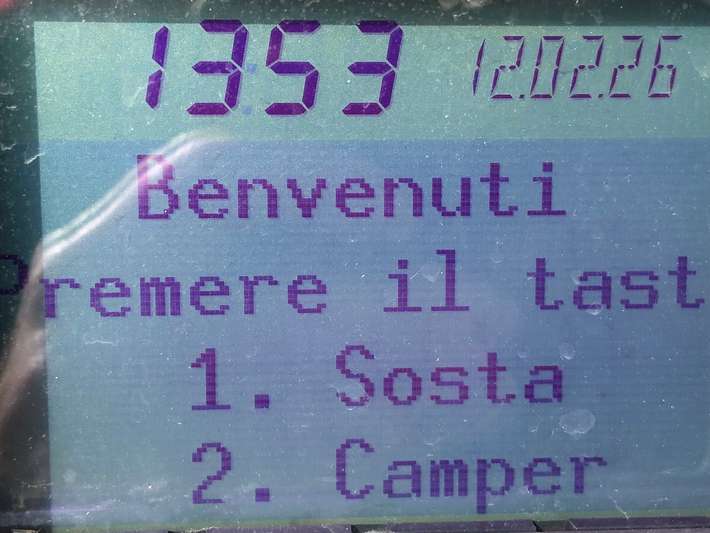 Ispra lungo lago