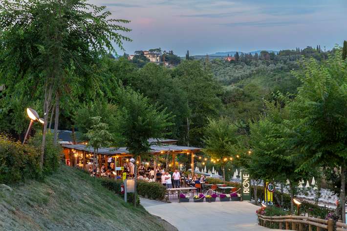 HU Firenze Certosa camping in town