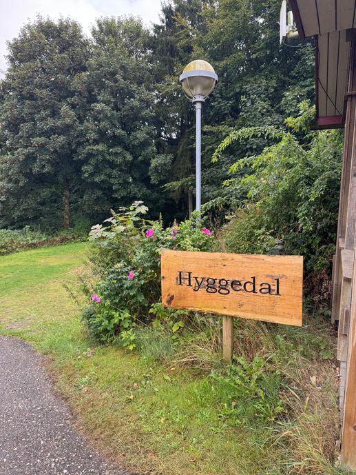 Einem Ort wurde ein Foto hinzugefügt