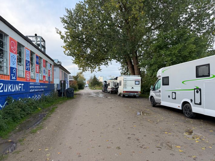 Wohnmobilstellplatz am Industriehafen