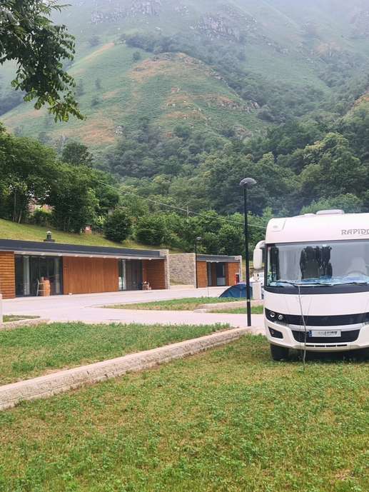 Camping Municipal de Sobrescobio