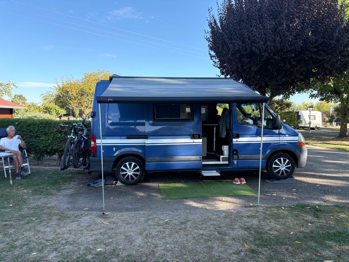 Camping Ferme Des Tuileries