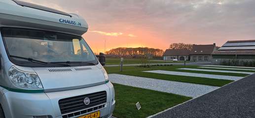Einem Ort wurde ein Foto hinzugefügt