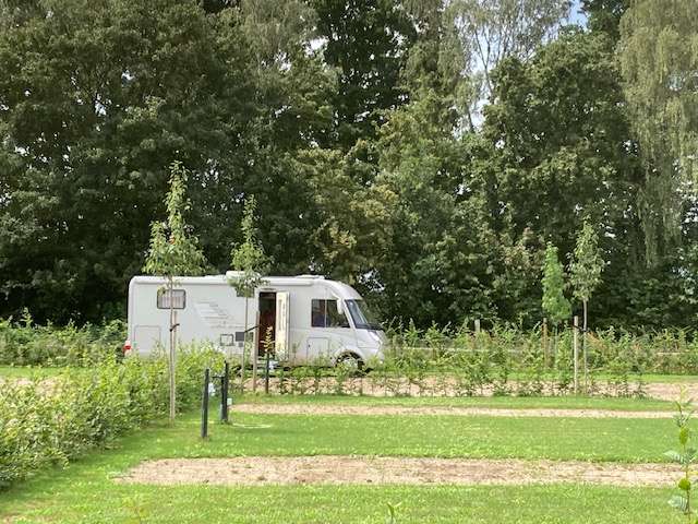 Camperplaats Op het Veldje