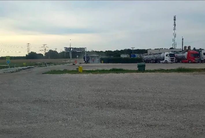M1 Autohof Lebeny