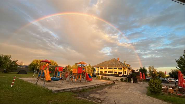 Camping De Badhoeve