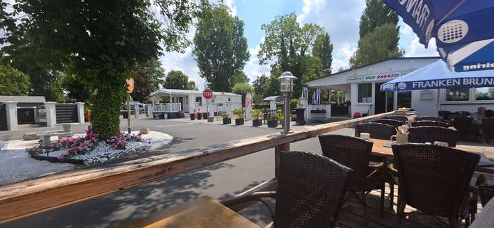 Campingplatz Schiefer Turm