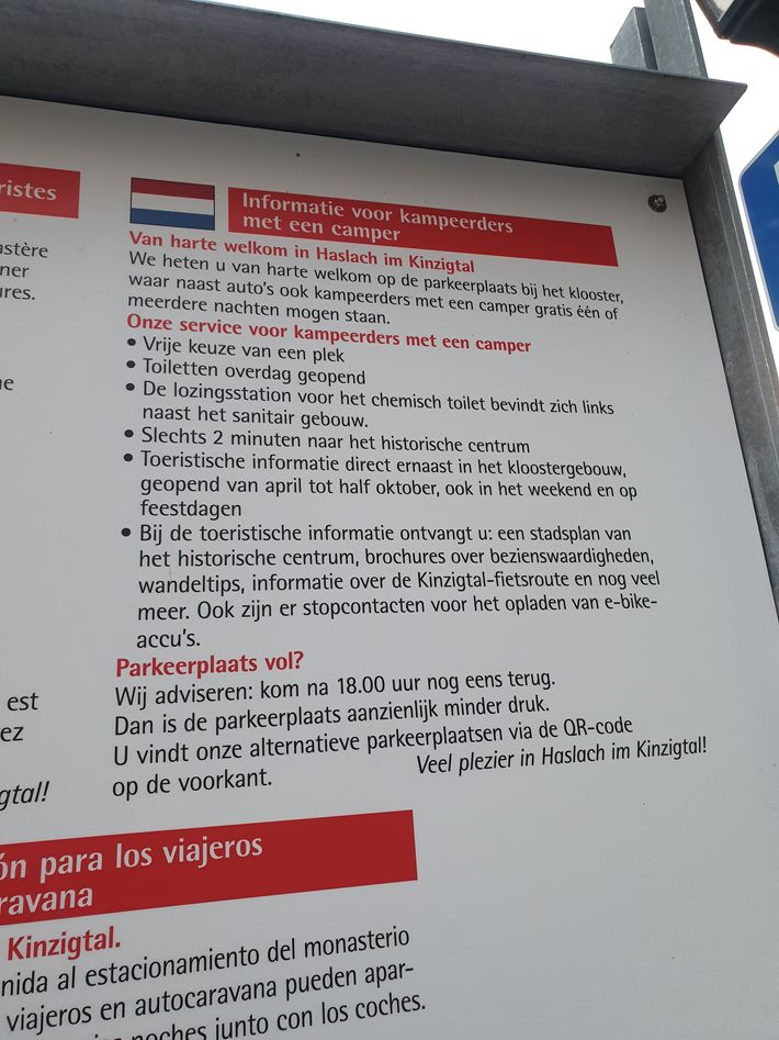Klosterparkplatz
