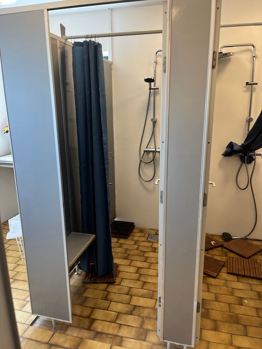 Einem Ort wurde ein Foto hinzugefügt