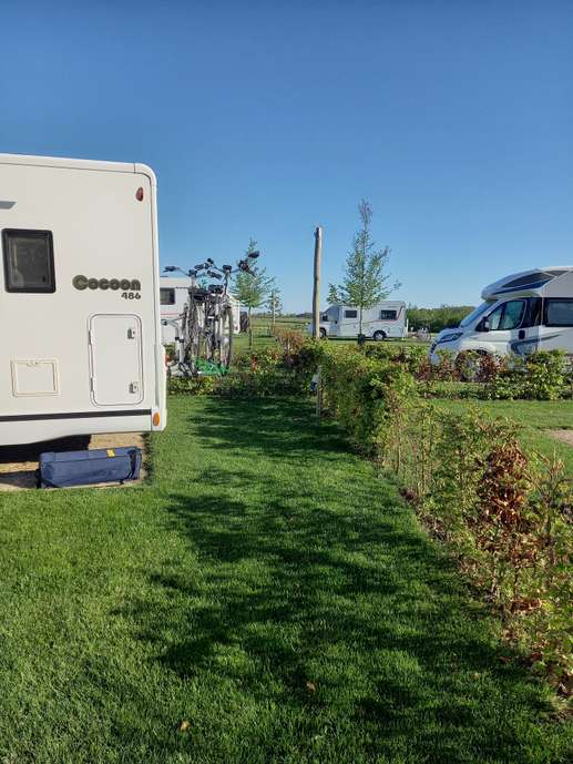 Einem Ort wurde ein Foto hinzugefügt