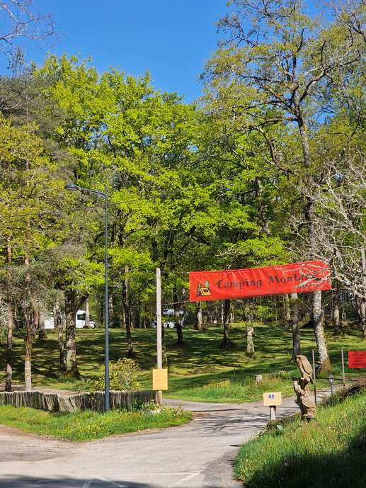 Camping Montard