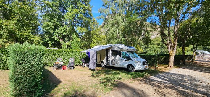 Camping Des Grottes