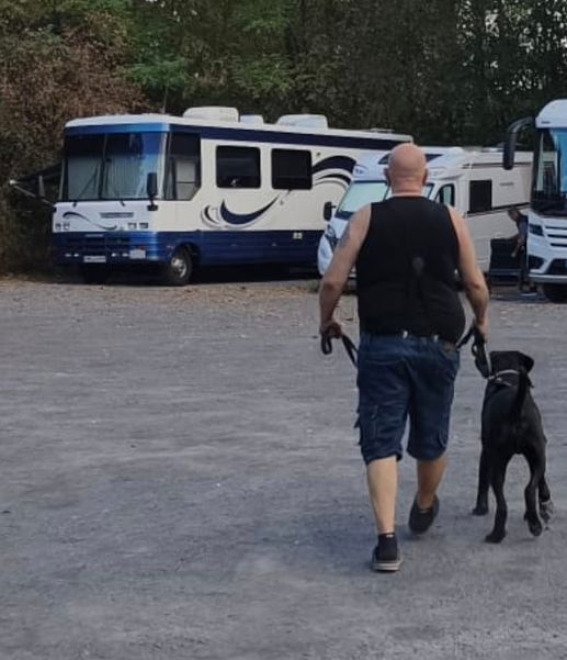 Einem Ort wurde ein Foto hinzugefügt