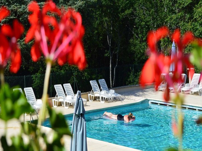 Camping Château de Lacomté