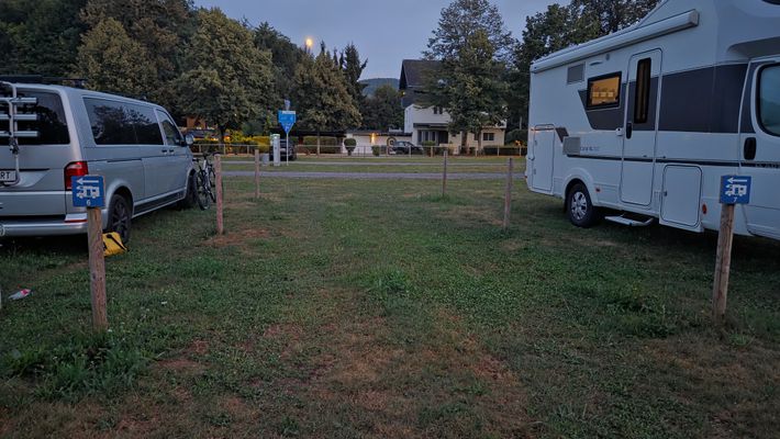 Parking lot of Thalerium