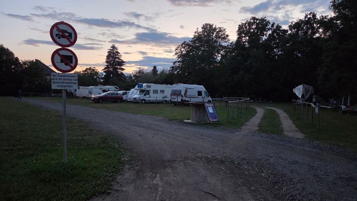 Parking lot of Thalerium
