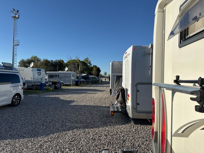 Area sosta camper  Gorino