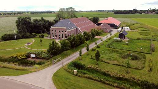 Camperplaats Amsweer