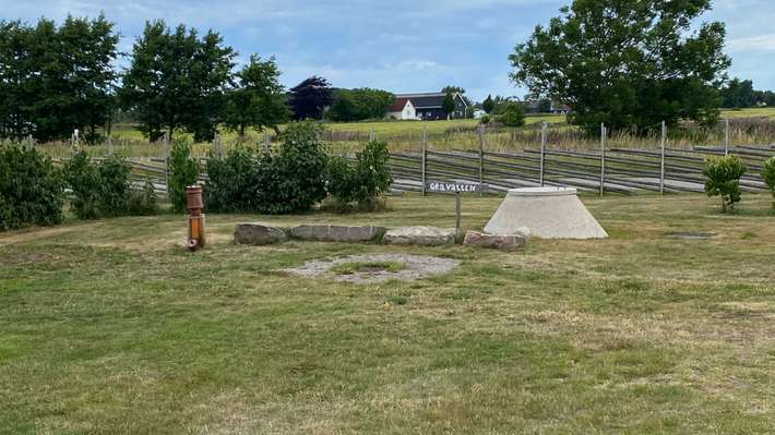 Nilstorstensgård