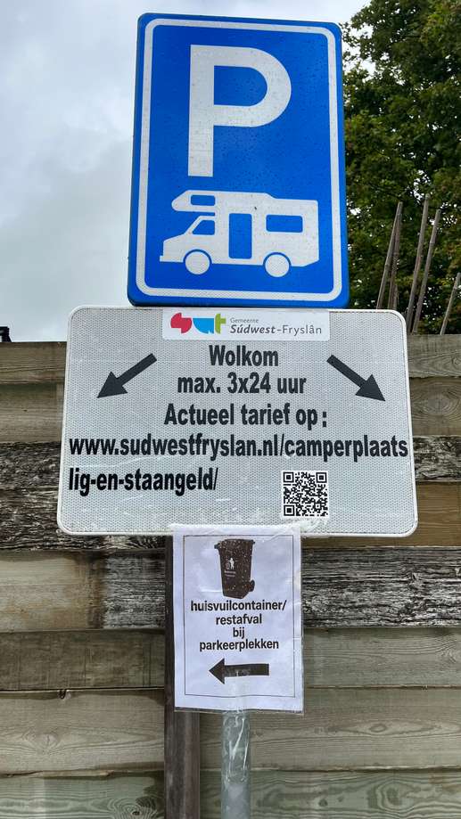 Einem Ort wurde ein Foto hinzugefügt