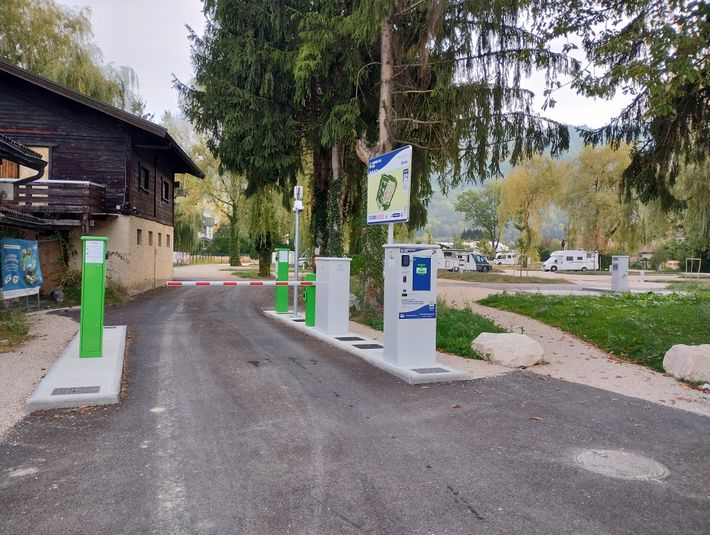 Aire Camping Carpark Cluses