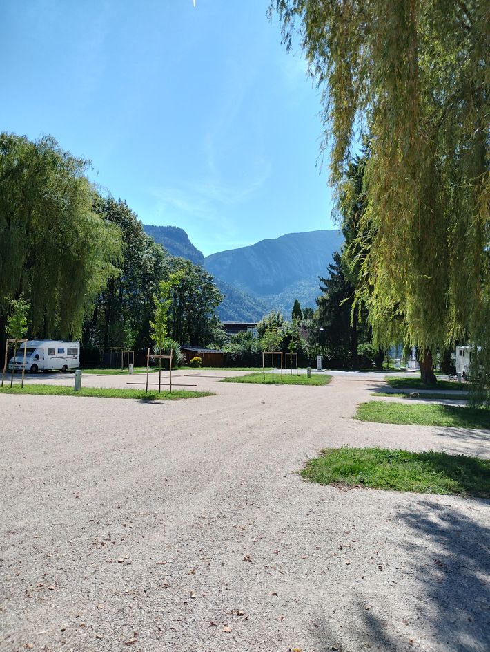 Aire Camping Carpark Cluses