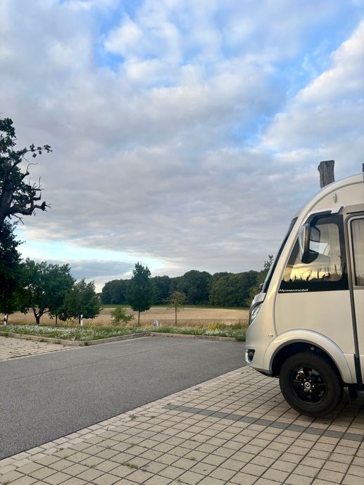 Einem Ort wurde ein Foto hinzugefügt
