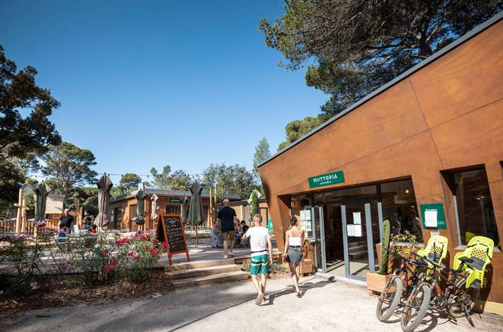 Camping Huttopia Forêt de Janas