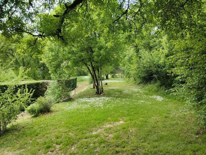Camping La Garrigue