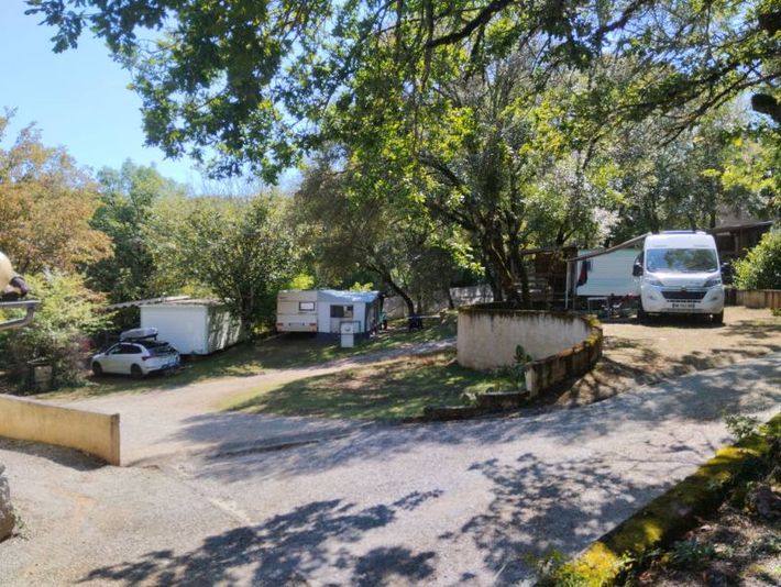 Camping La Garrigue