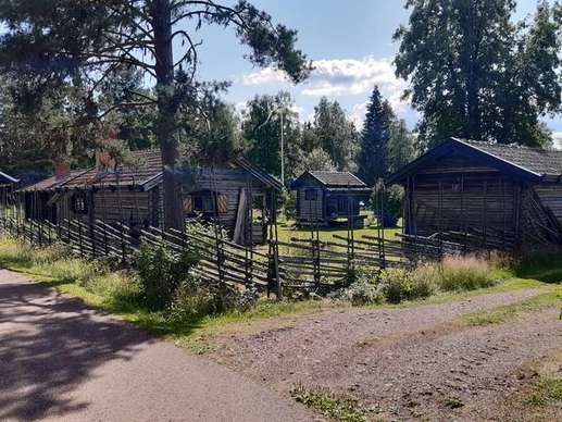 Added a photo to a location